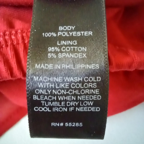 Express Red Flowy Crop Top Blouse. Juniors Small. - Picture 7 of 11